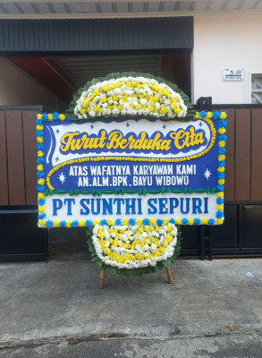 Papan Bunga Duka di Cipadung Kidul