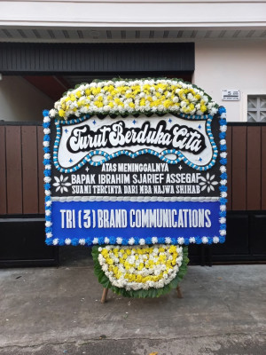 Papan Bunga Duka di Cipadung Kidul